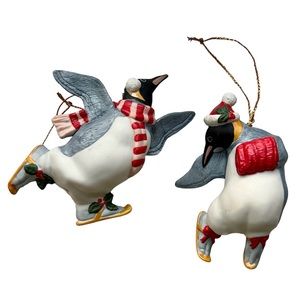 Set of 2 ~VINTAGE 1989 Franklin Mint Animal Christmas Tree Ornaments Penguins 🐧